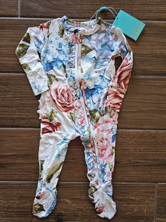 Posh Peanut Other - Posh Peanut Hydrangea Ruffled Double Zippered Footie 3-6 months NWT